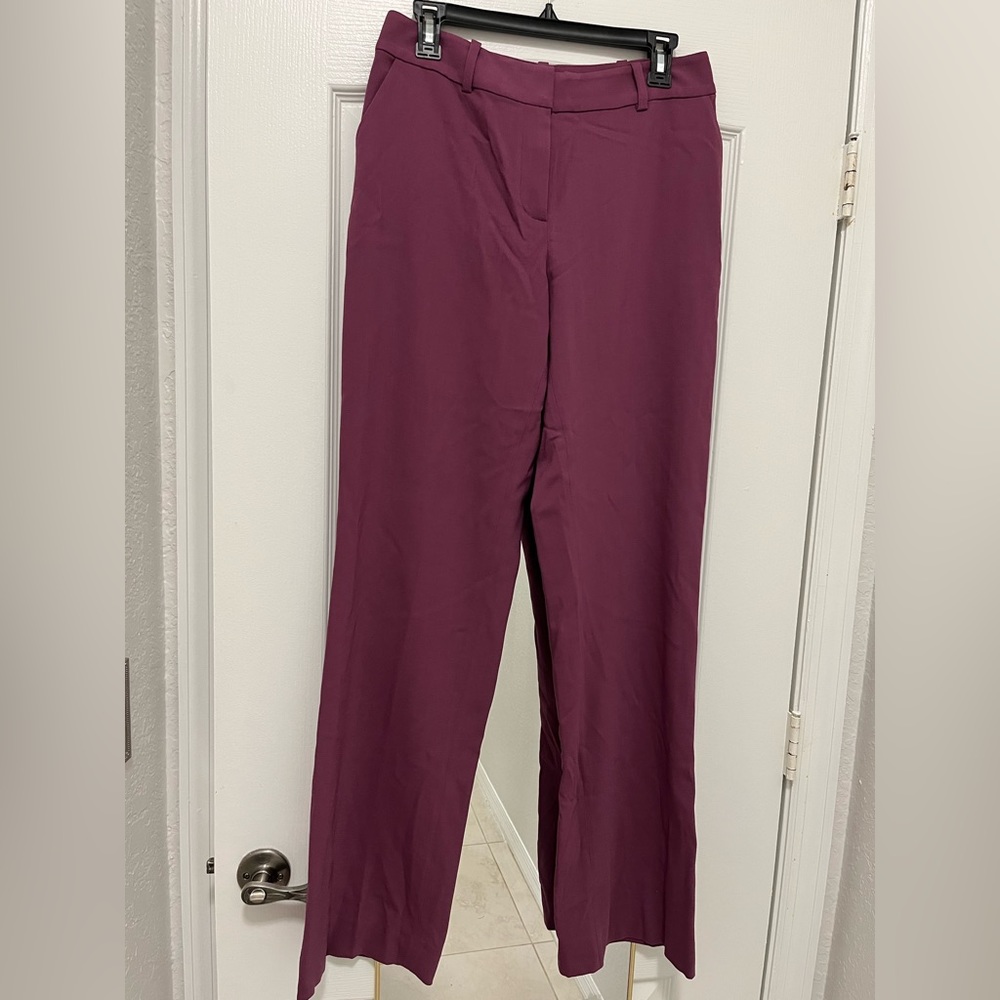 ST. JOHN Collection Size 8 Plum Dress Pants